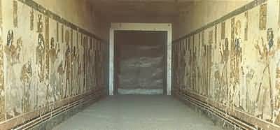 Erster Korridor in KV 19